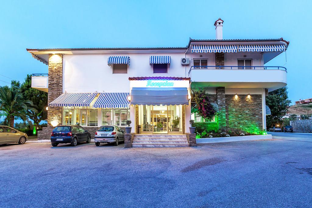 Xenios Port Marina Hotel Pefkochori Dış mekan fotoğraf