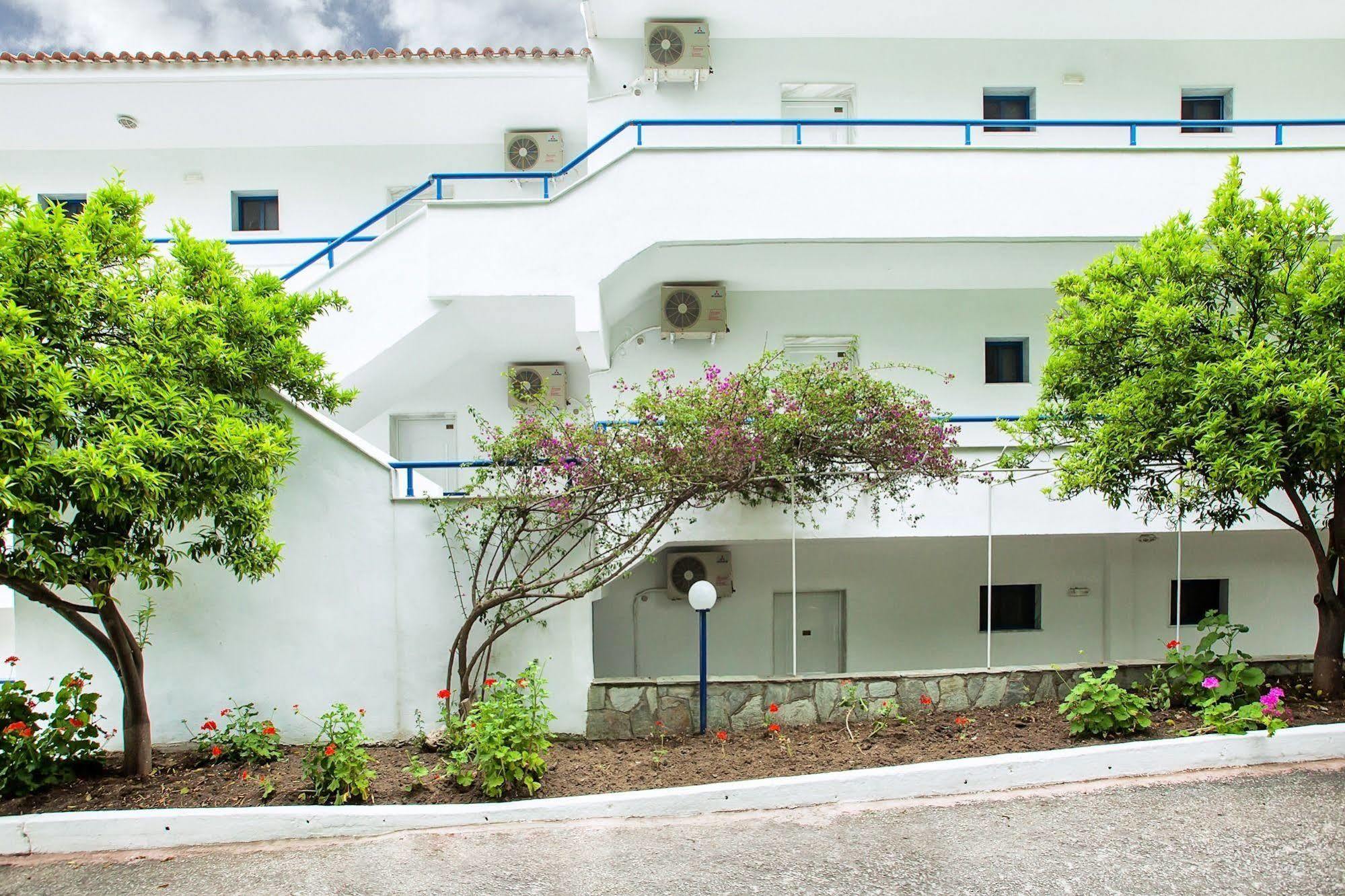 Xenios Port Marina Hotel Pefkochori Dış mekan fotoğraf