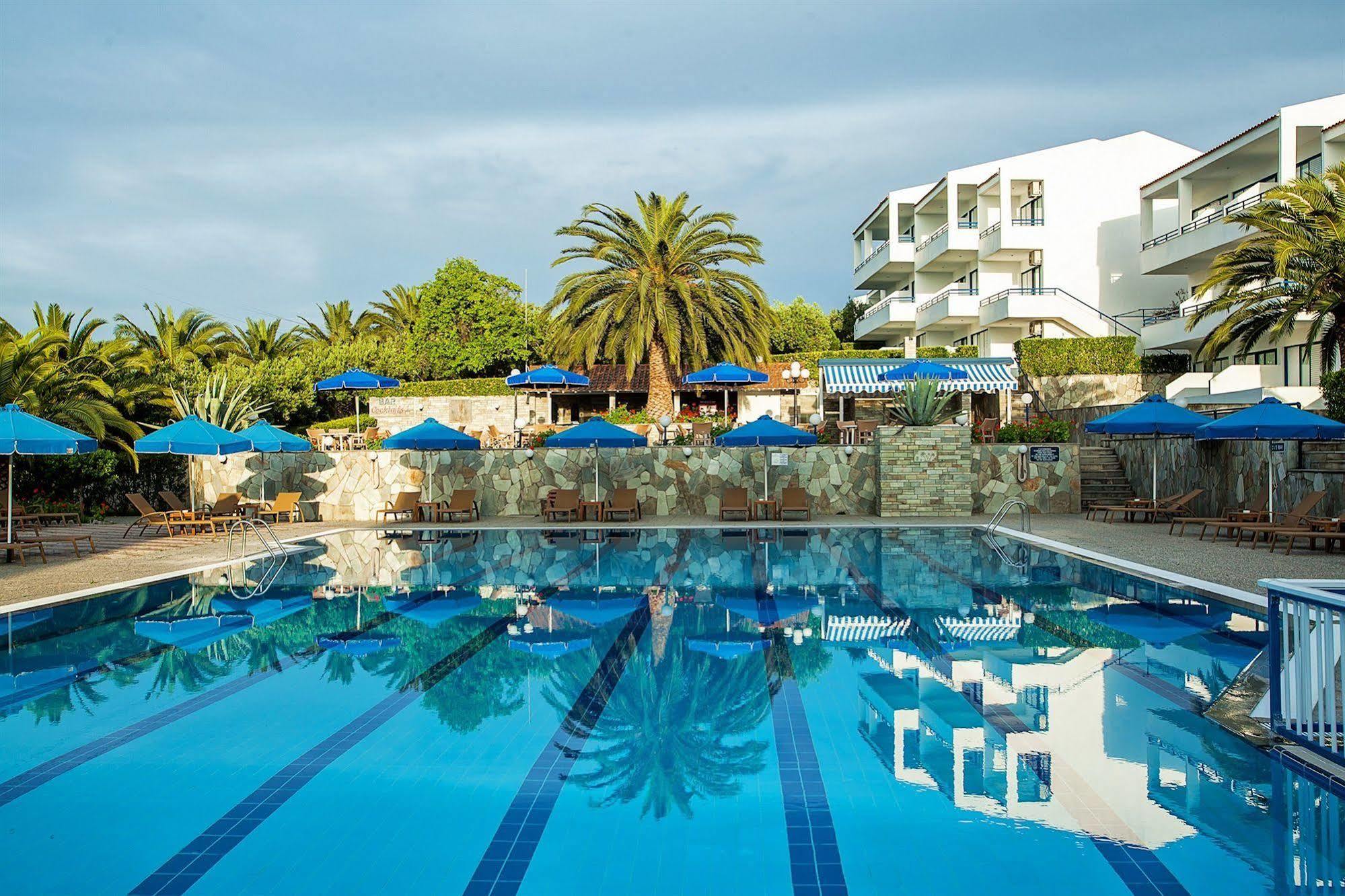 Xenios Port Marina Hotel Pefkochori Dış mekan fotoğraf